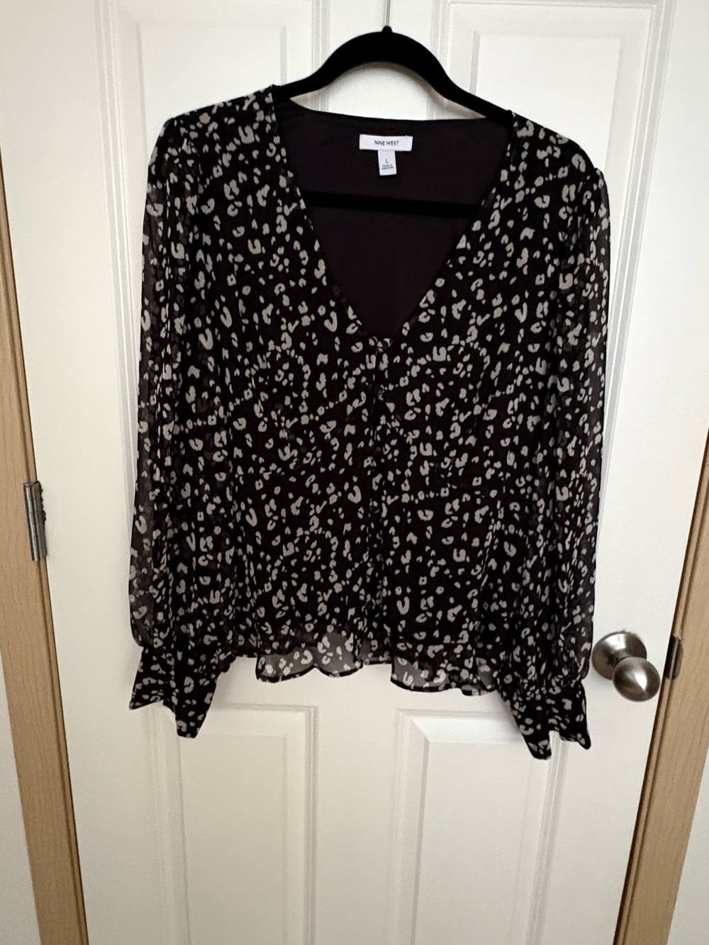 Nine West Black and Cream Leopard Print V-Neck Blouse